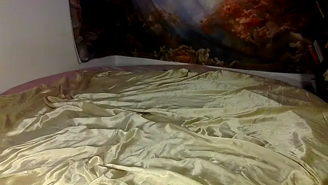 MadamBell online show from February 24, 3:43 pm