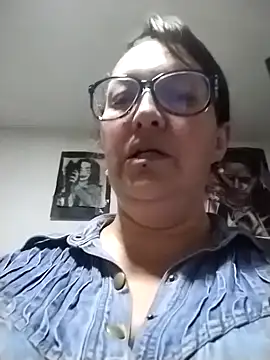  Saraqueen online show from April 3, 3:37 am