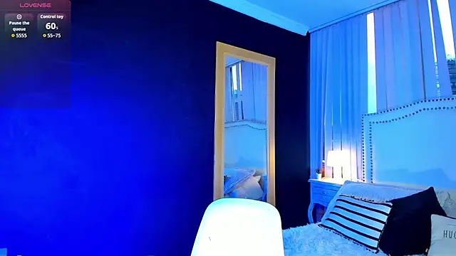 madii lenon online show from April 14, 8:31 pm