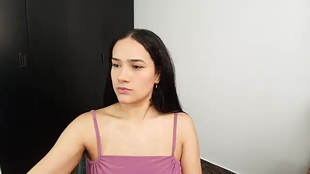 love kriss online show from March 14, 5:25 pm