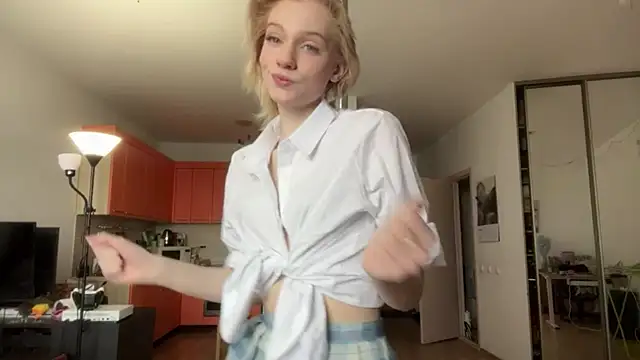 HirokoMassengills online show from February 24, 5:28 am