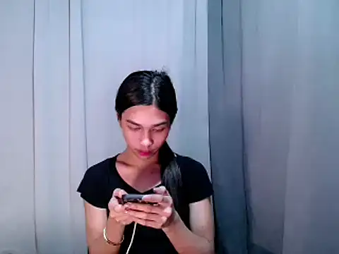 katrina bigcock69 online show from April 24, 1:03 pm