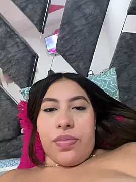 Emiily joee  online show from July 4, 4:30 am