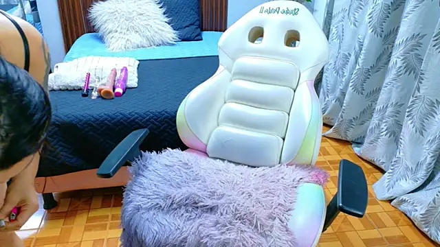 lilu 69 online show from April 9, 6:19 am