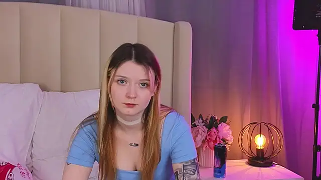 AlyssFrost online show from June 18, 9:14 am