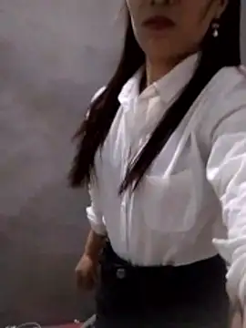 Thobaby112 online show from April 1, 9:10 am