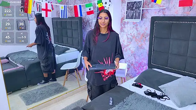 Raven Gloomy online show from June 9, 12:26 pm