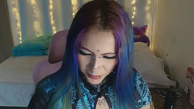 maliciaXpoison online show from February 27, 7:19 am