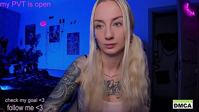 meow kiki  online show from February 18, 7:57 pm