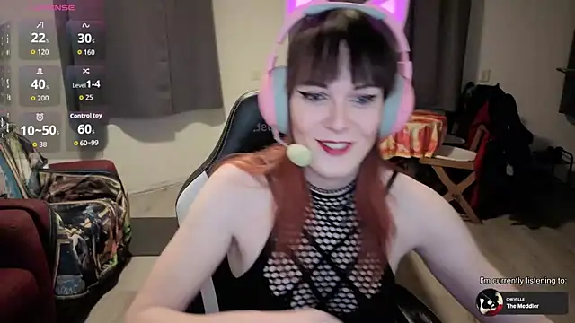 Samanteased online show from March 27, 6:08 pm