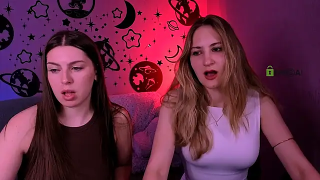 amalialowell online show from May 31, 1:00 am