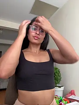 RousseBelle online show from March 17, 9:08 pm