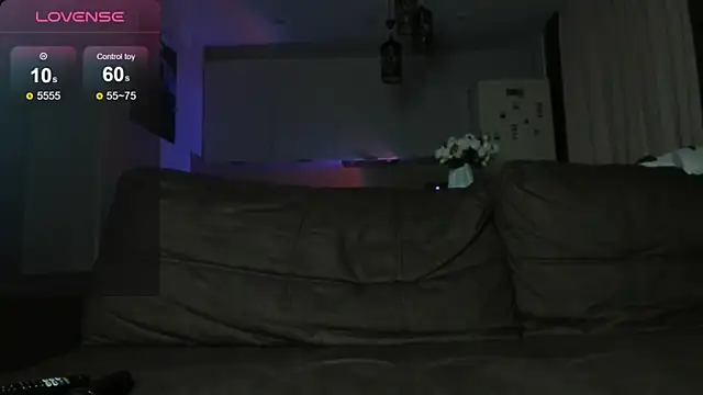 naokibabygirl online show from March 3, 4:40 am