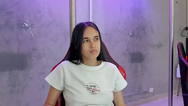 alice  susan online show from June 3, 2:33 pm