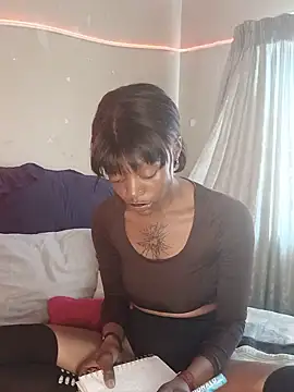 Ebony Colossus online show from June 25, 11:45 am