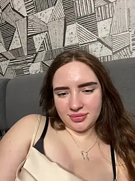 SofaLav online show from March 3, 8:59 pm