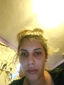 annamarya1 online show from February 17, 1:27 am