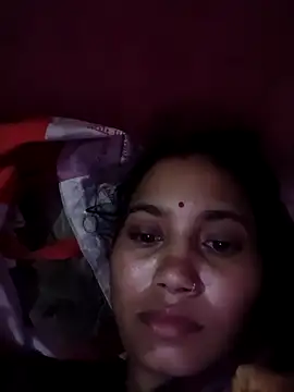 Vidya Balan143 online show from February 21, 9:15 pm