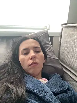 Oliviyalove  online show from June 13, 4:04 pm
