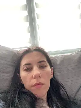 Oliviyalove  online show from June 15, 3:12 pm