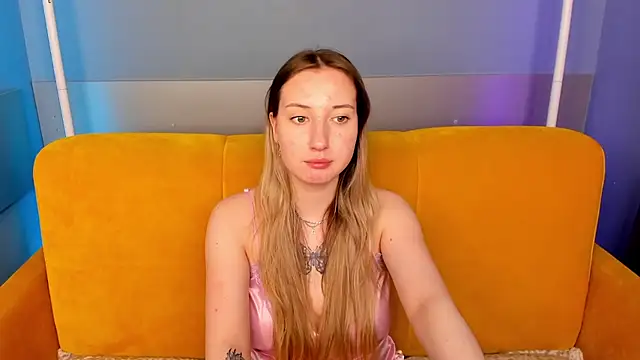 JollyBlondy online show from March 3, 7:25 am