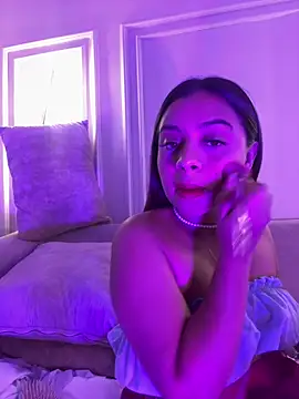 DulceQueen1 online show from March 14, 2:40 pm