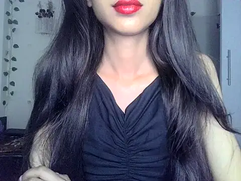 SIKSHA SINGH online show from April 3, 5:55 pm