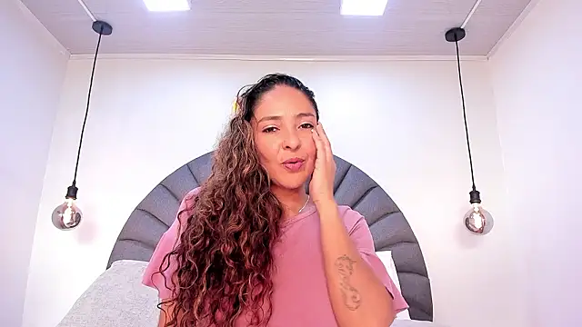 Bianca Fords online show from March 5, 3:08 pm