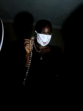 felineAphrodite online show from February 27, 10:53 pm