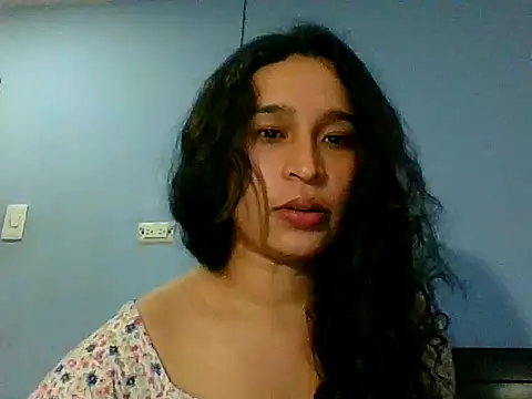 scarlettscottx  online show from March 29, 2:10 am