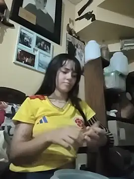 sara cute so online show from June 24, 2:32 am