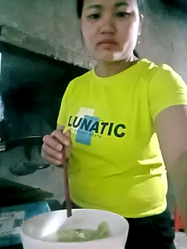 chubby0011 online show from April 3, 11:36 pm