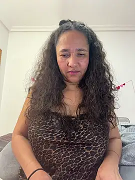 CrystalIvy online show from March 21, 11:26 am