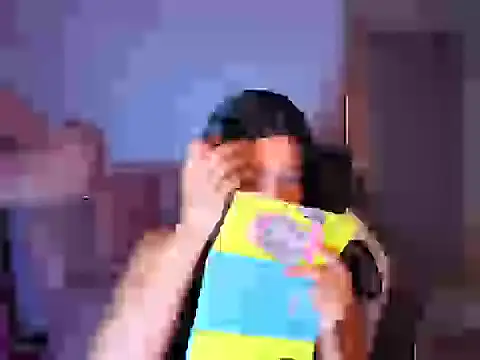 Mia belve a online show from April 10, 12:44 pm