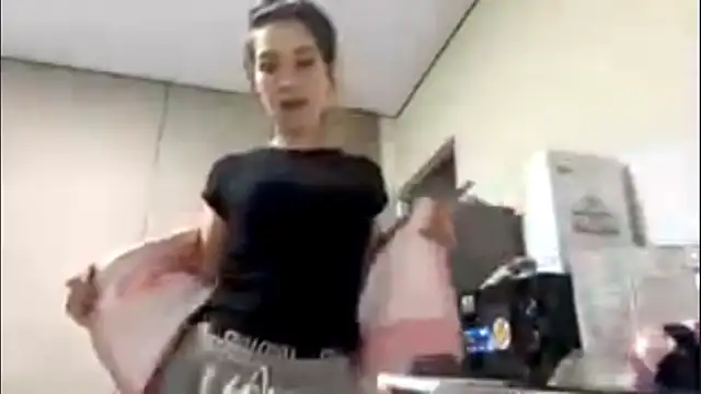 HypnoticEyeys online show from February 22, 5:25 pm