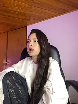 Mady Pink online show from April 10, 3:34 am