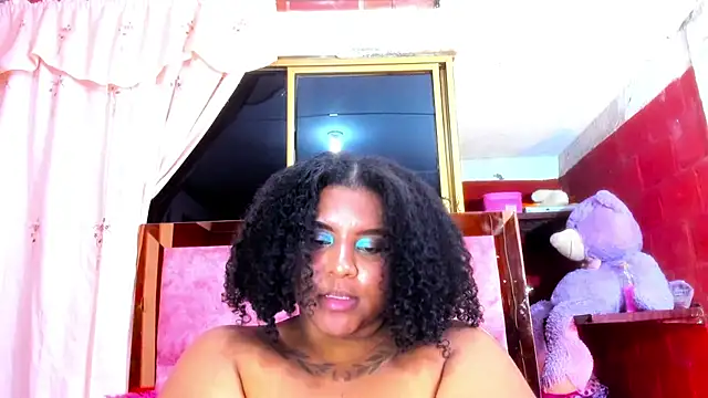 Valentina belmont online show from May 29, 4:32 am