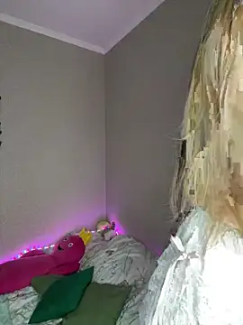 EvelynRavenwood online show from February 21, 12:39 pm