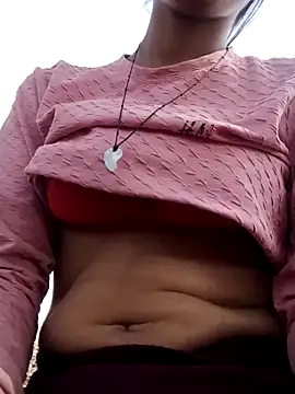 wifedesi7050 online show from April 18, 4:15 am