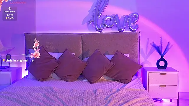  Selestia  online show from April 26, 1:42 pm