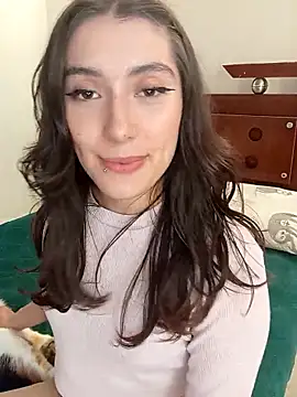 Sweett Karol online show from April 16, 8:08 pm