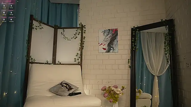 starfromsky online show from April 14, 1:11 pm