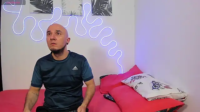 Cintya n Roger online show from March 24, 10:53 am