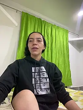 Maluxx333 online show from February 25, 4:11 am