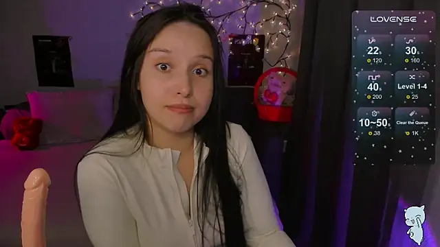 SoftyMooon online show from February 24, 6:17 pm