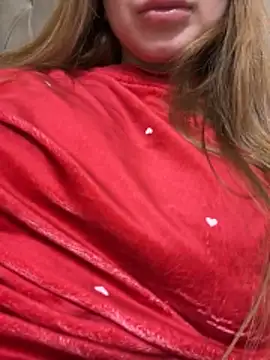 Mili Claire online show from February 23, 2:49 pm