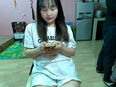 Myna5790 online show from March 14, 3:35 pm