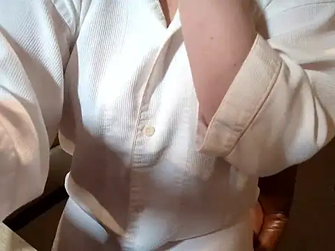emi chan 7 online show from June 3, 1:12 pm