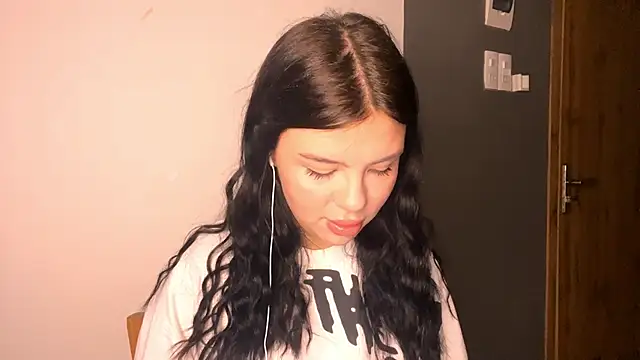 MichaeleStockon online show from February 28, 5:45 pm