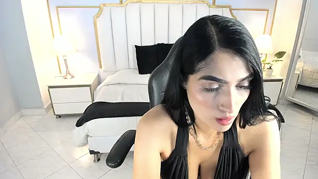 Sophie nolie online show from March 27, 11:55 am